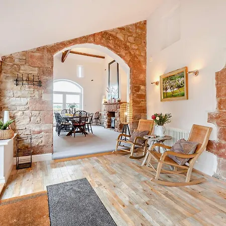 בית נופש 5 Bed In Eden Valley Sz111